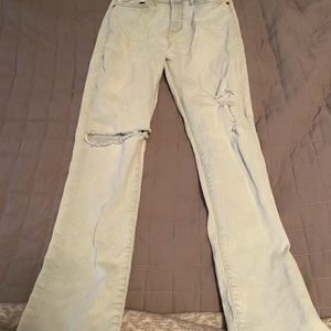 Old navy ripped jeans teenage boy